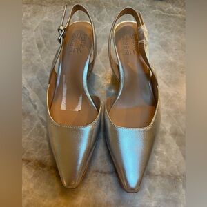 Naturalizer Elegant Silver Slingback Heels 6.5 new